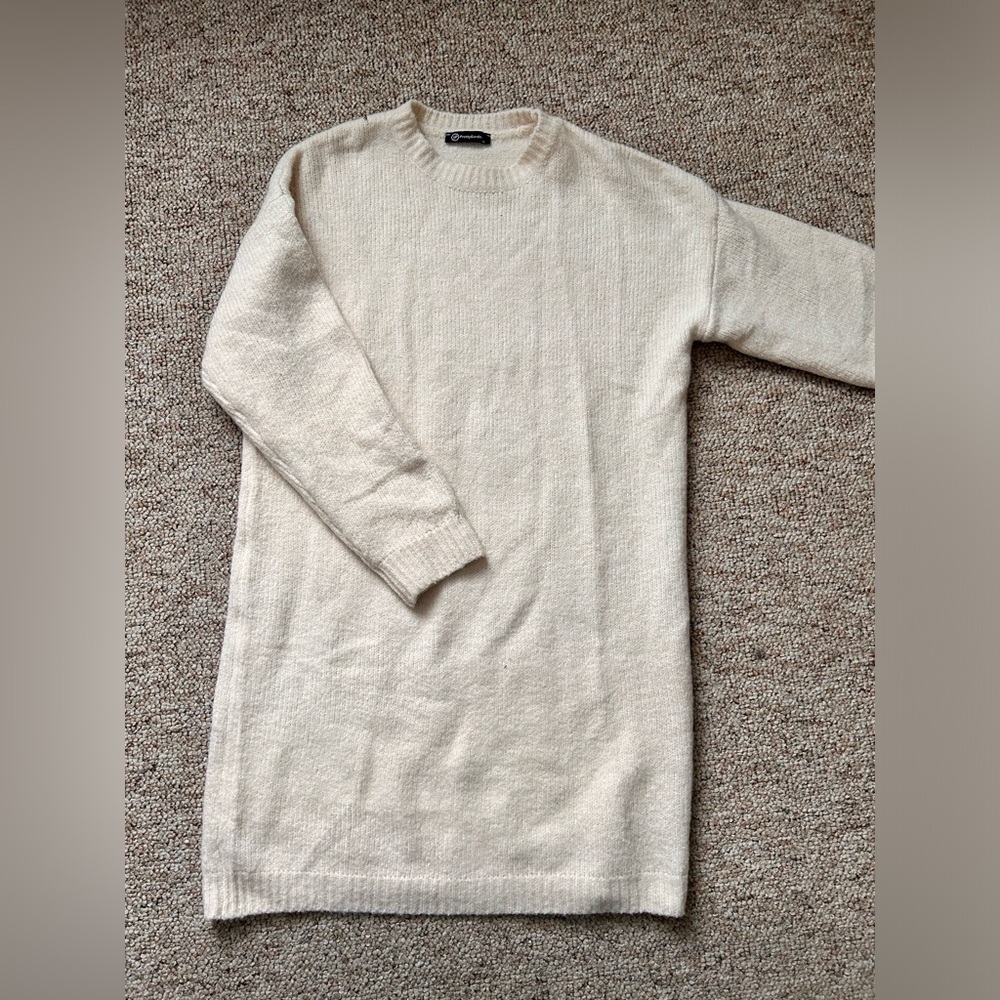 Sweater dress cream colored, size women’s small.